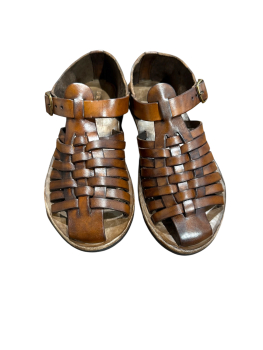 Brador, Flechtsandale mogano